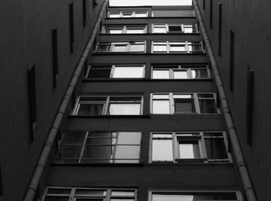 Glas en UV-bescherming in huis