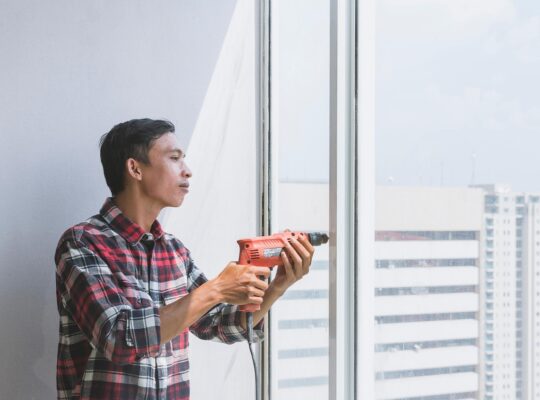 Kozijnen en reparatiekosten inschatten