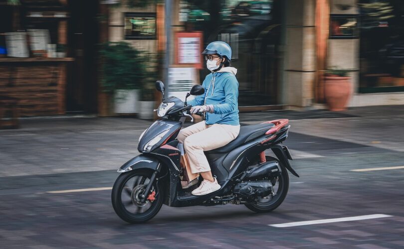 Glas met coating uitgelegd