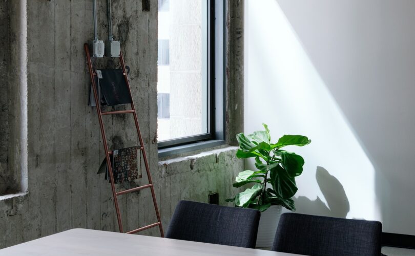 Glas en verkleuring van interieur