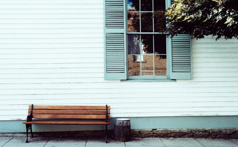 Kozijnen onderhouden bij houten gevelbekleding