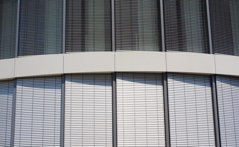 Kozijnen combineren met rolluiken of screens